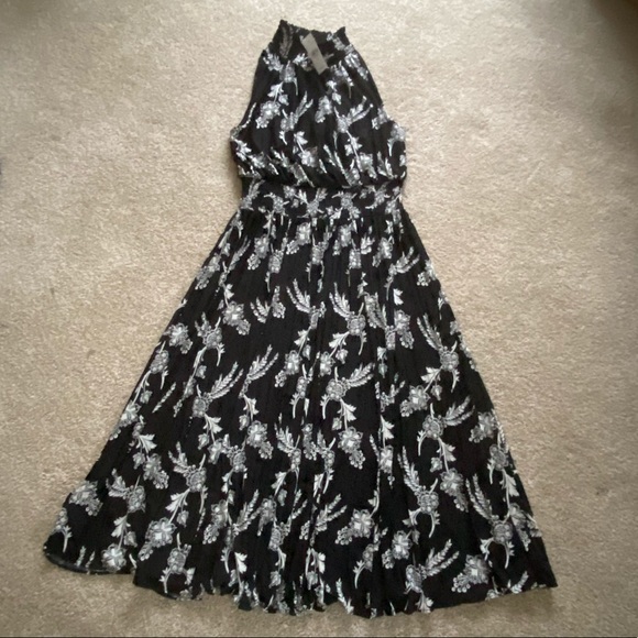 Ann Taylor Floral Mock Neck Flare Dress NWT - Picture 2 of 3